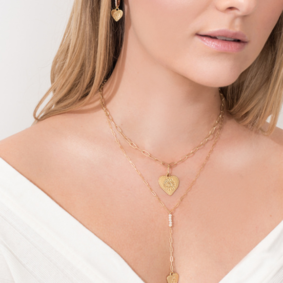 TESS + TRICIA Gold-plated Heart Pendant Necklace - Picture 3 of 5